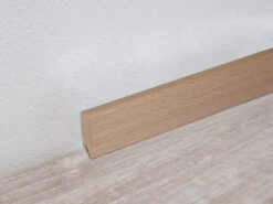 Plinthe Décor Chêne Beige