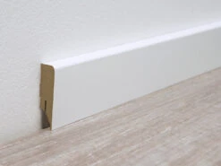 Plinthe Décor Blanc (âme MDF)
