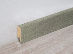 Plinthe Décor Chêne Gris AC1522