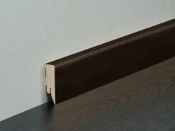 Plinthe Topline Chêne Fumé Laqué Cœur Résineux