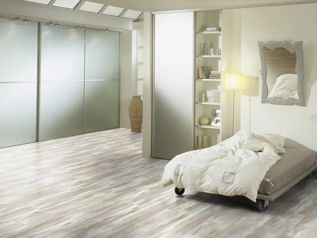 Stratifié Chêne Hella D4754 Mega Plus Format Carrelage - Style Maison De Campagne 7 Stratifié Chêne Hella D4754 Mega Plus Format Carrelage - Style Maison De Campagne – Image 5