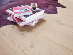 Meister Parquet PD 400 Chêne Blanc Crème 8541 Cérusé Brossé Lame Style De Maison De Campagne -Sol Fournitures Boutique 8541 PD400 mattlackiert Detail 02 d3miq3MoZCd6g2Y0t4O