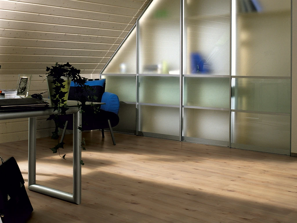 Stratifié Chêne Millennium D3530 Au Format De Lames Larges à L'ancienne Standard 5 Stratifié Chêne Millennium D3530 Au Format De Lames Larges à L'ancienne Standard – Image 3