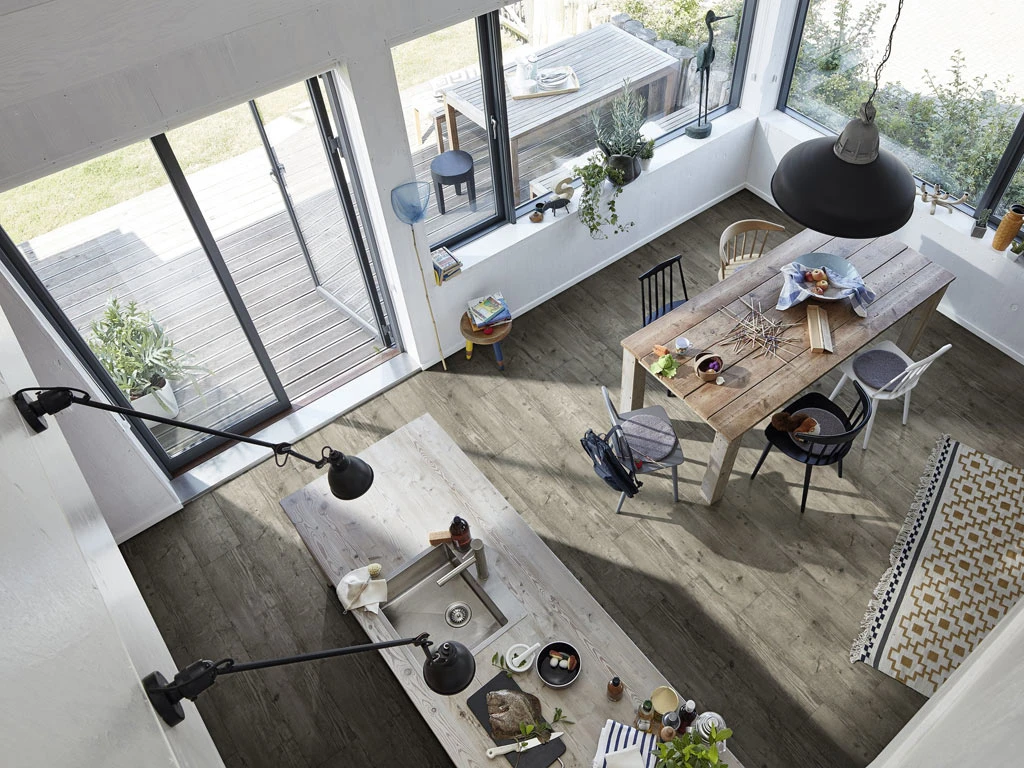 Sol Design MeisterDesign.rigid RD 300 S Grey Forrestwood 7330 Au Format De Lames Larges à L'ancienne 4 Sol Design MeisterDesign.rigid RD 300 S Grey Forrestwood 7330 Au Format De Lames Larges à L'ancienne – Image 2